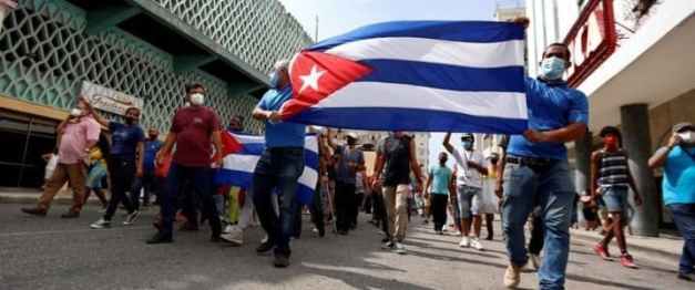 Cubans Prepare for 500% Fuel Price Hike Amid Economic Crisis