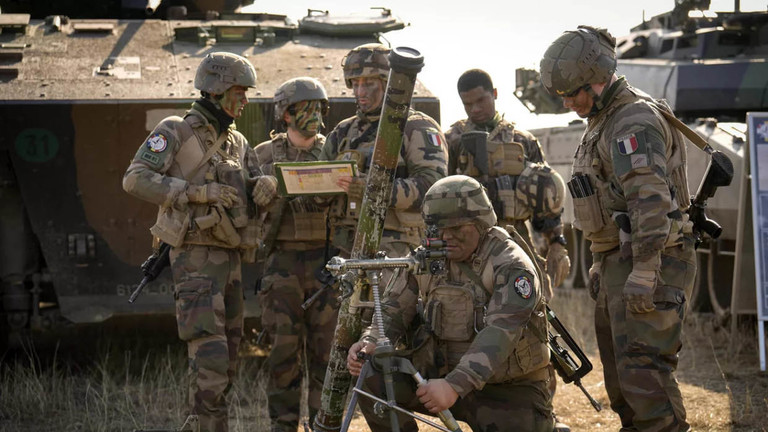 France considering placing Special Forces in Ukraine – Le Monde