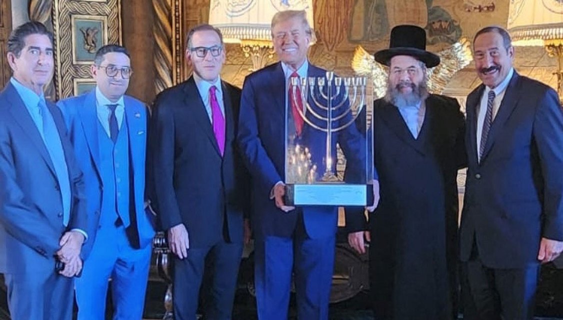 Jewish org Presents Trump with Menorah in Appreciation of Abraham Accords (3 1/2 years after its signing) and Call Him ‘Prince of Peace’