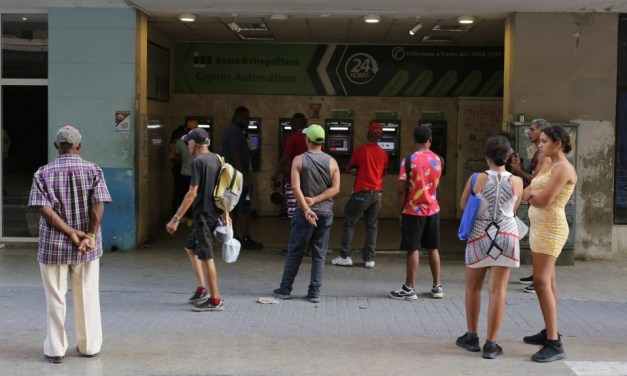 URGENT: CUBAN BANKING SYSTEM HAS COLLAPSED