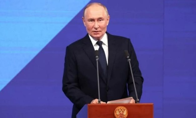 Putin calls European Leaders Piglets