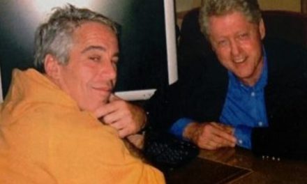 (VIDEO) Reporter Asks Karoline Leavitt About Clinton Suicides and Epstein’s Ties to Israeli Intelligence Agencies After Trump Posts Video Tying the Clintons to Multiple Alleged Suicides