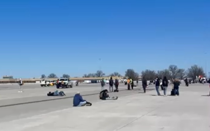 BREAKING: Kansas City International Airport has had all flights stopped and all passengers evacuated amid credible reports of a bomb threat.