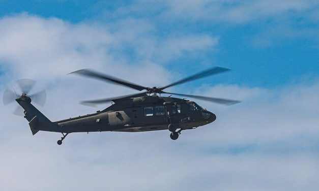 BREAKING – Black Hawk Helicopter and A-10 Warthog Downed Amid Search for Missing F-15 Pilot – Pilots Safe